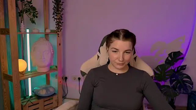 AliceChanel - hot striptease