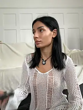 Vicky_luxe
