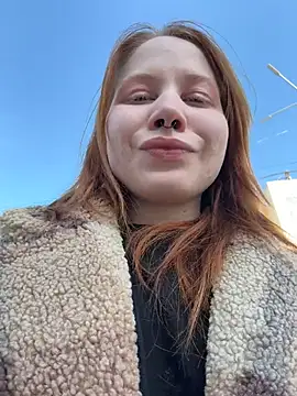 SlavicCandy - lick fingers + moan + ahegao (bus)