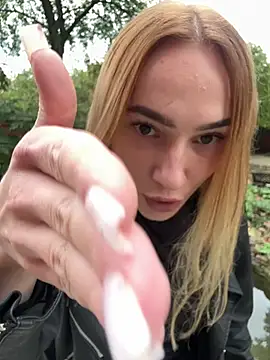 SugarDanger - Friend slap my naked tits outside