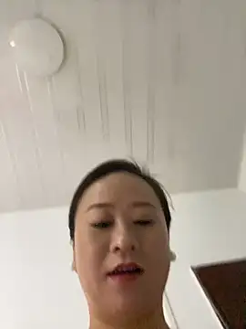 Mrxiao448 - 换装丝袜潮吹