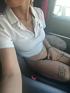 Cash_rules77 - Risky hot fun