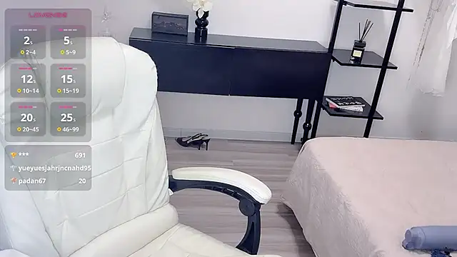 Fiona_999 - 新人莫妮卡，上下粉，魔鬼身材，你想要的我都有