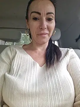 Milflovelyxxx - make my pussy fucking hot