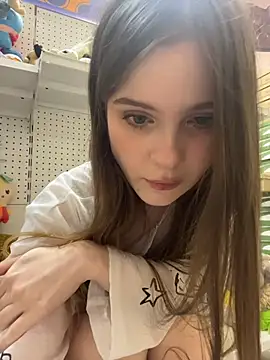 Lunabelle_ - rub my pussy very risky + lick fingers
