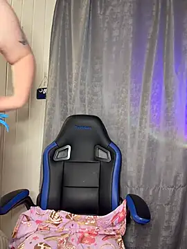 Xopeachybaby - hold cock in throat 4 secs