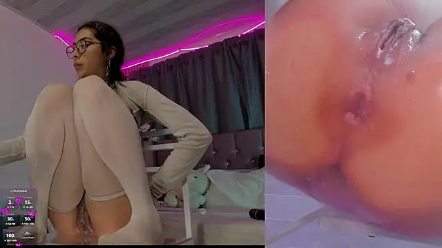 Sarah_Moon1 - Suck Dildo and insert in pussy 😋🥵