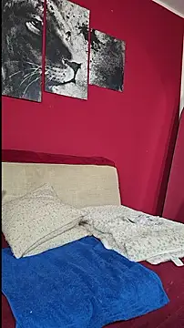 Miss_Jozi - Footjob mit dildo 2 min 💋