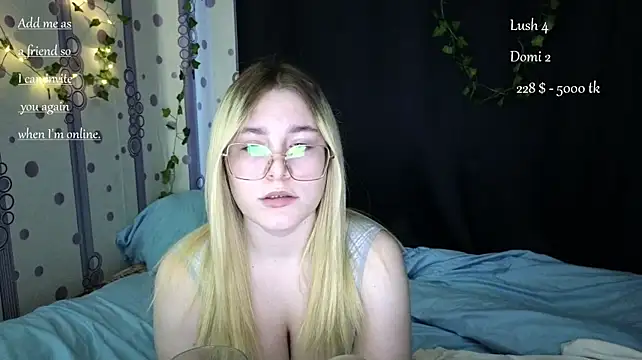 Stacyyy - Lush 4 Domi 2