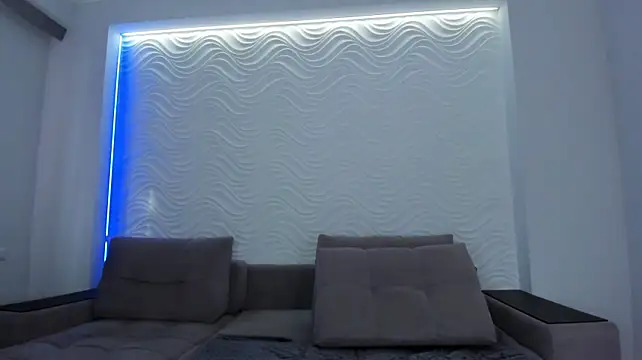 Calystria - play with a pussy with your fingers