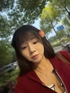 Bingbing6699 - 路边露全胸性感揉胸