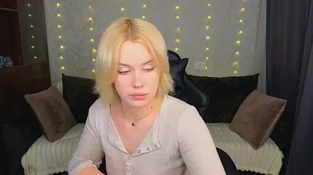 MelissaAvis - add fake cum on panties