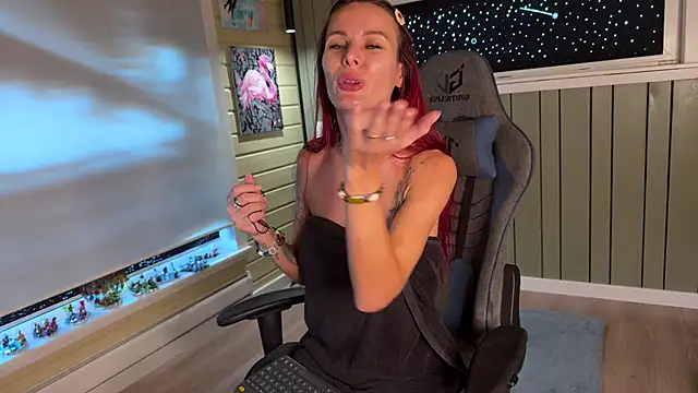 SandyChris - Cumshow