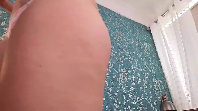 SereneXX - Finger my pussy