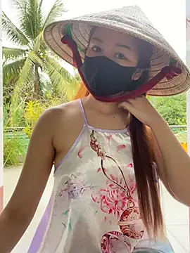 My_Melodyy - Make me cum pussy in public garden 🪴 😈