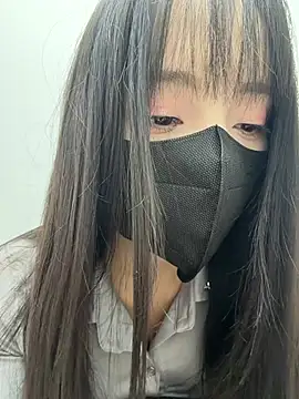 Xiao-Lin - 户外男厕小便池琅琊假阳具抽插2分钟