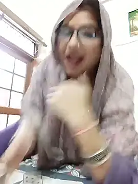 Heyy_Anshi - Show Pussy With Fingringss