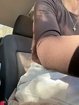 YOOUR_EVAA - Dildo in the ass