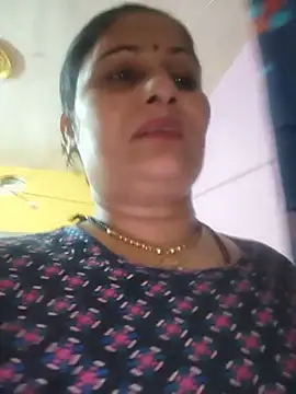Karishma_bhabi02 - My modal saport please 💔💔💔💔💔