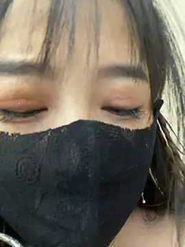 Xiao-mo520 - 美导老师下班兼，咖啡厅偷玩小粉，刺激，超敏感体质，完成目标脱内衣5分钟，不分场合
