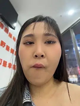 Doreennn - 车上有侄子，带他去剪头发，不能叫