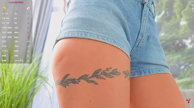 Sassy_Teen - Cumshow