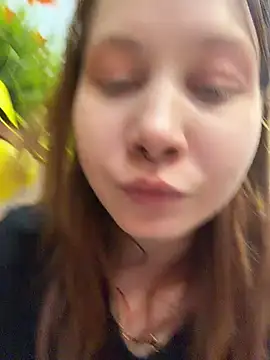 SlavicCandy - flash titties in public food court