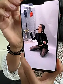 Vicky_luxe - Make me yours 🔔