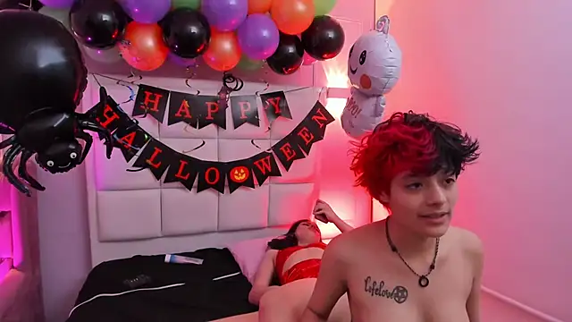 Kvs_Kael - Show tits