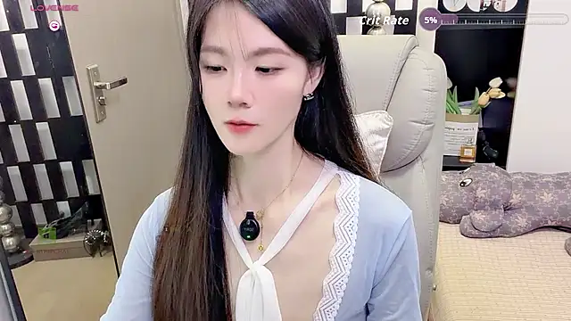 Yueyue-MM - 小粉塞入3分钟