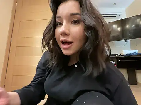 Viviaaan_n - pussy! close up, open, doggy 10min link