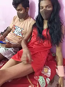 Hotty_couple12 - Boobs show baby 💧
