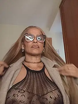 CristalDivine - 🔥DOGGY SHOW BIG ASS/10 SPANK🔥