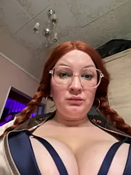 Teya_moon_ - Full naked and play with boobs