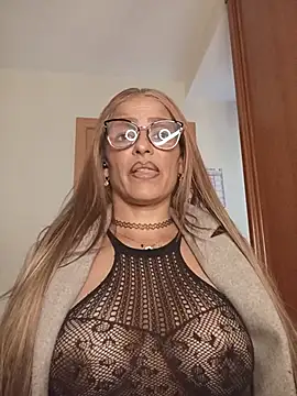CristalDivine - 🔥DOGGY SHOW BIG ASS/10 SPANK🔥