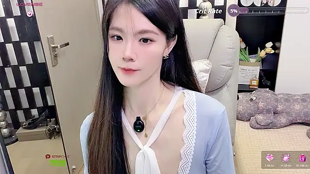 Yueyue-MM - 小粉塞入3分钟