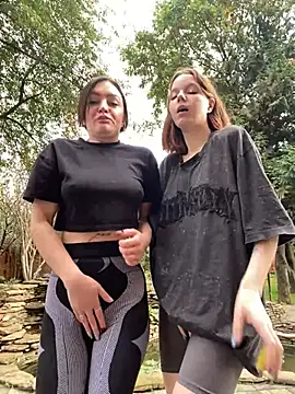 CherryBombs- - PLAY PUSSY+ CONTROL TOYS 1 GIRL