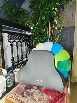 Lyna_bl - October 18th is my birthday 🎂🎂🎂