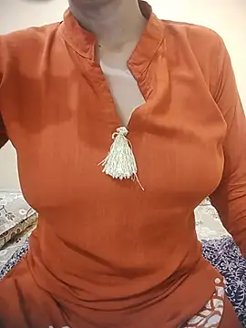 Anna_gougeous - dildo sucking in public