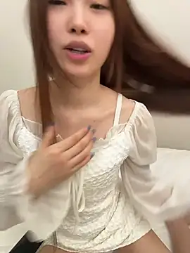 Jenny156c - 看屁股 show ass