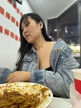 Doreennn - 车上有侄子，带他去剪头发，不能叫
