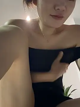 Cici-2026 - 众筹买大黑牛完成任务控制小粉5分钟