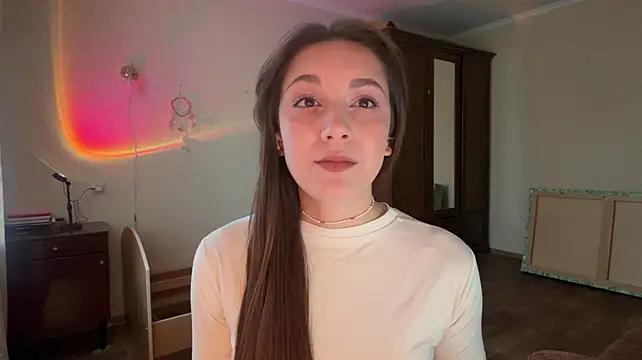 CortneyMontaluo - tease with jeans