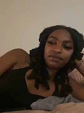 PrincessRayari - Dildo Ride+Toy control last tip😈💦🤍