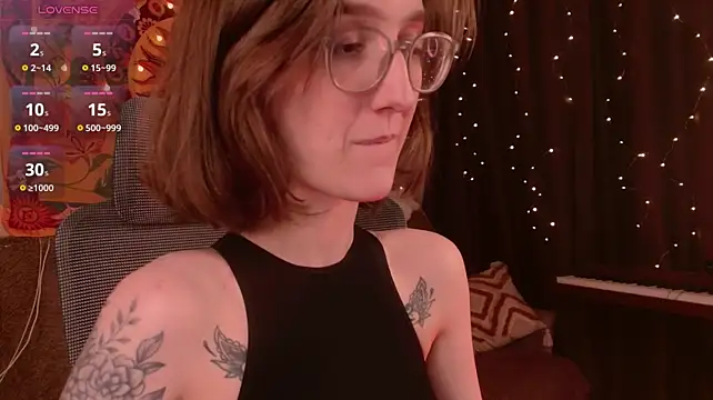 Lolami_ - let my tits out for a while