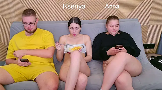 Ksenny - threesome sex + creampie