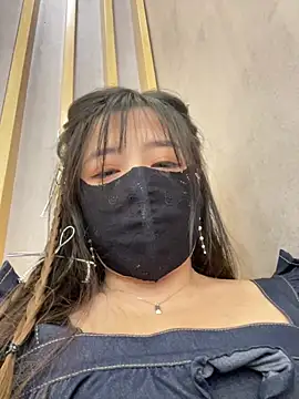 Xiao-mo520 - 美导老师下班兼，咖啡厅偷玩小粉，刺激，超敏感体质，完成目标脱内衣5分钟，不分场合