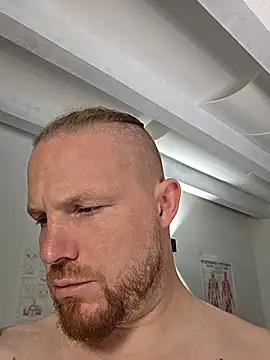 Kylie_blck - Fuck mr. Muscle Dildo+1SurpriseVideo
