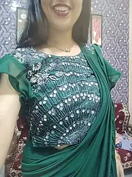 Queen_Rosyy