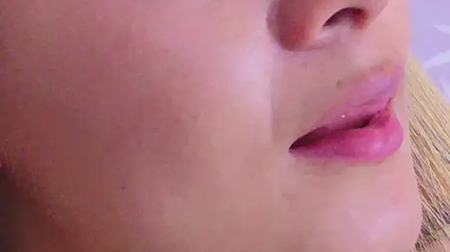 Naomiii_Queenn - Doggy pussy fuck with plug in🍆: